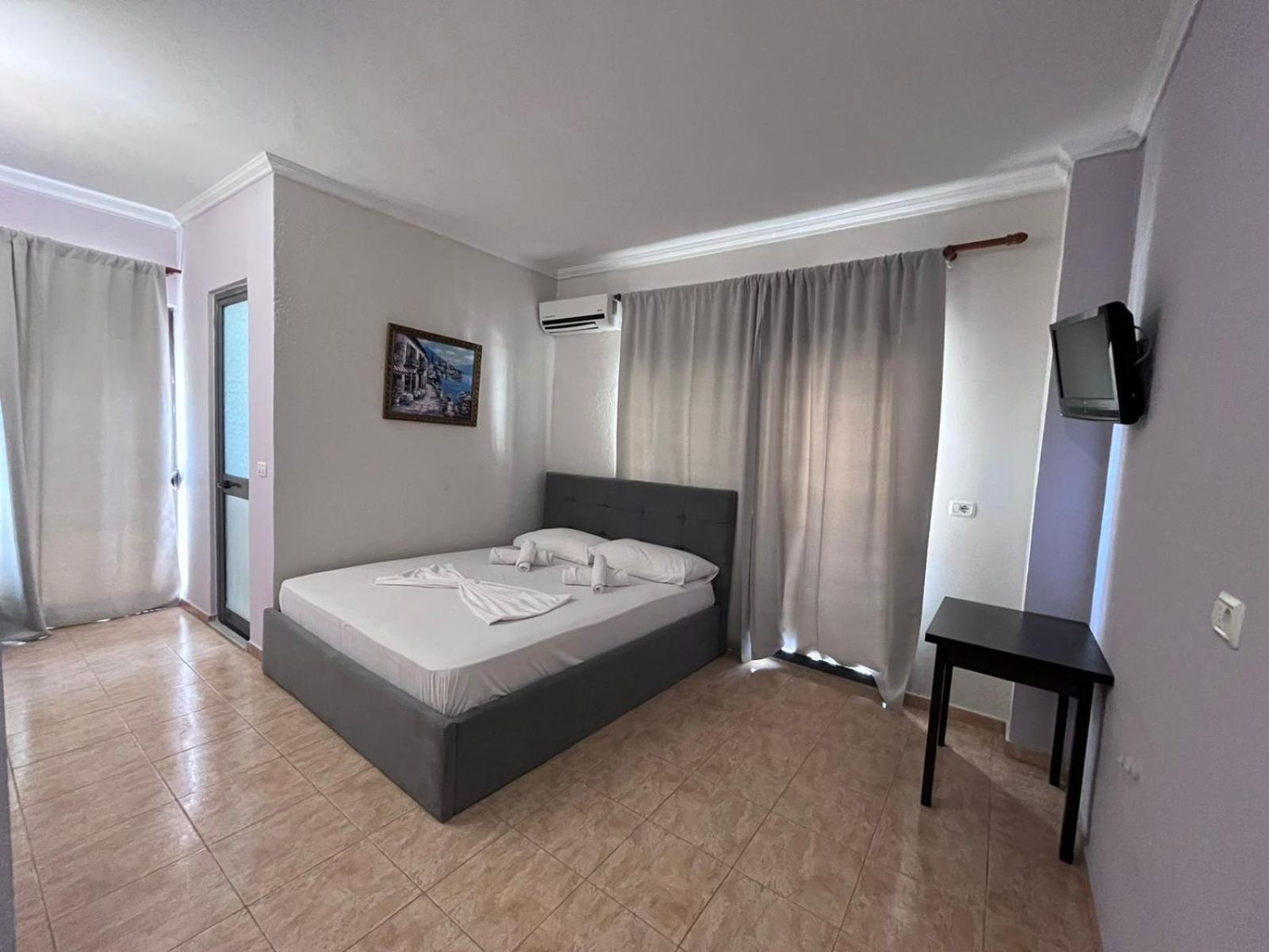 Hotel Primavera Sarande Luaran gambar